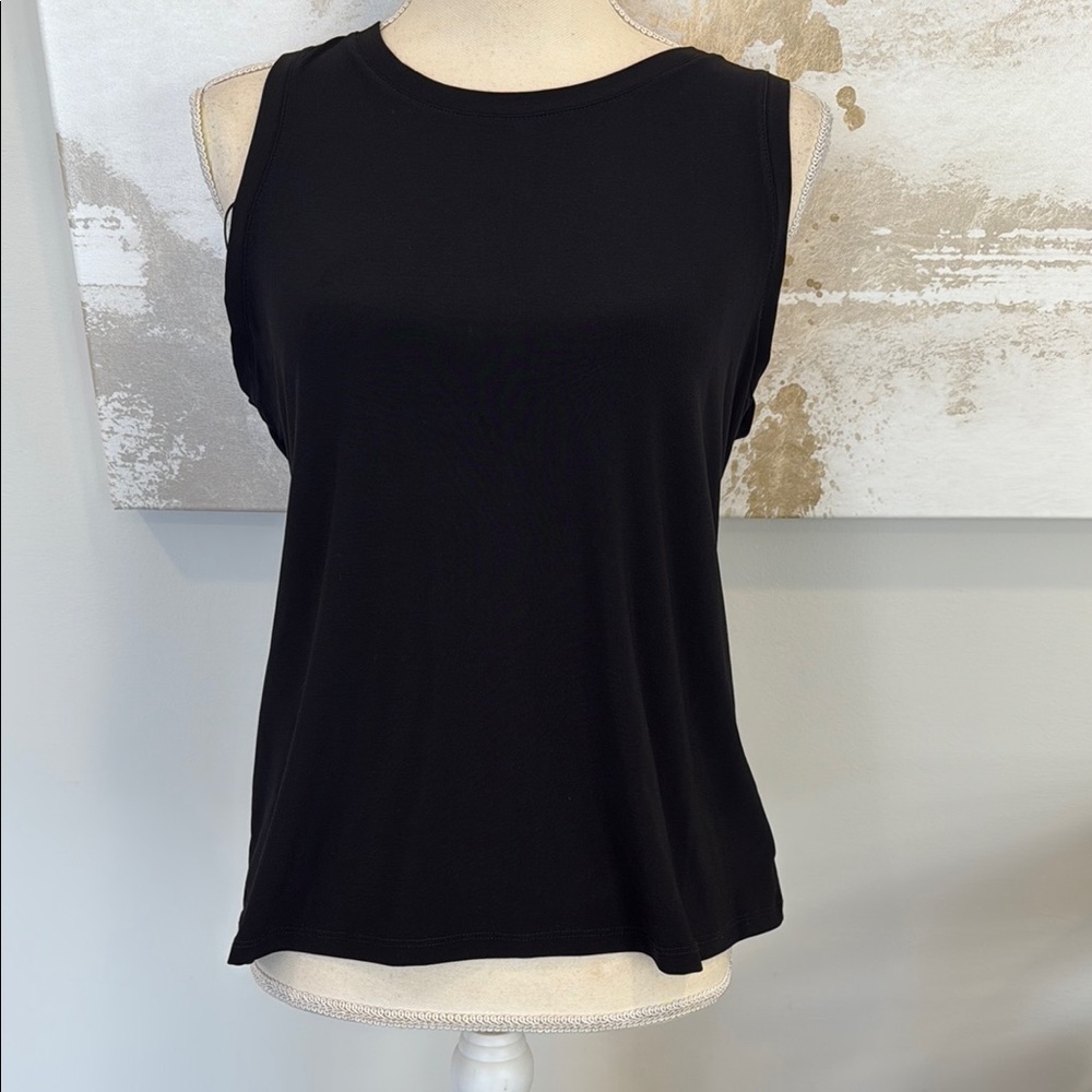 Vince Camuto Black Sleeveless Women's Top size Medium